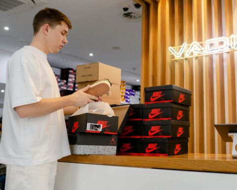 Vaditim: beliebtes Sneaker-Reselling