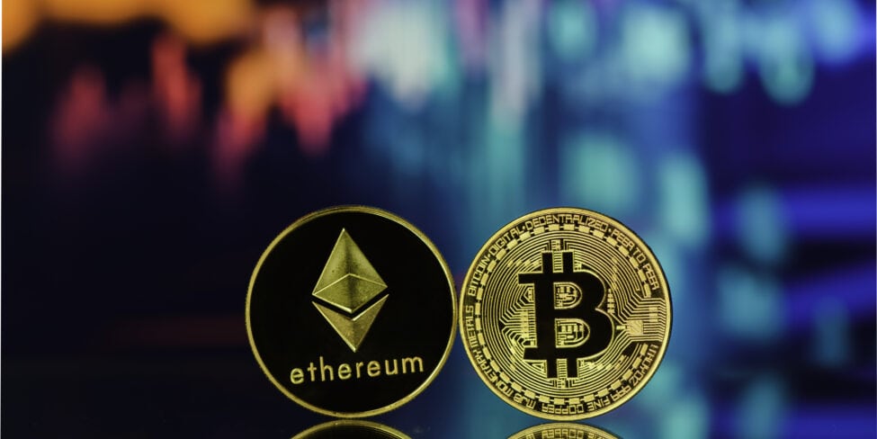 Ist es sinnvoll, in Bitcoin, Ethereum oder Litecoin zu investieren? - Quora