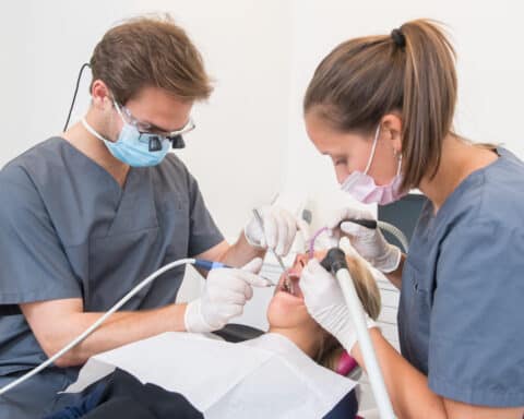Zahnzusatzversicherung für Selbstständige: Worauf du achten musst