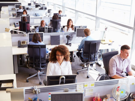 Wie gelingt produktives Arbeiten im Großraumbüro?