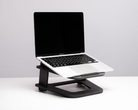 hydesk Multistand: der nachhaltige Laptopständer zum ergonomischen Arbeiten