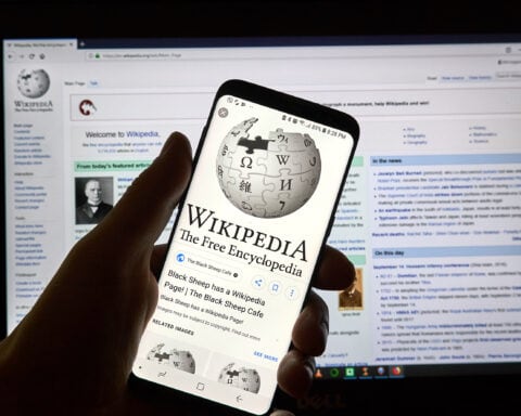 Wie der eigene Wikipedia-Beitrag Unternehmen hilft